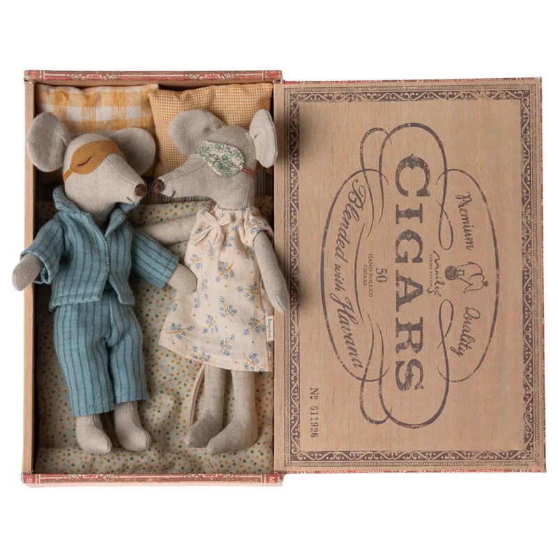 Maileg Mum & Dad Mice In Cigar Box