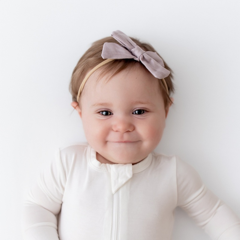 Bamboo Muslin Medium Bow in Wisteria