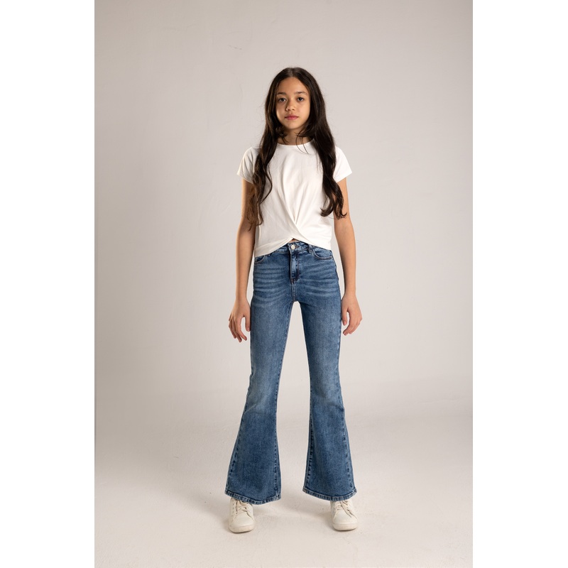 Boot-Cut Jeans