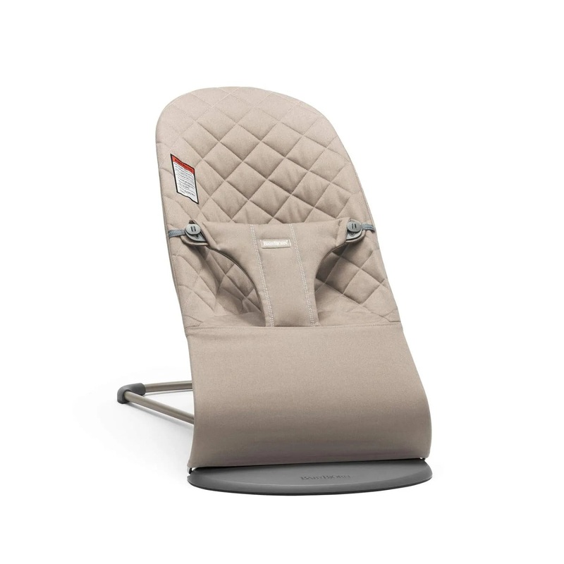 Bouncer Bliss Woven Classic Quilt – Sand Grey