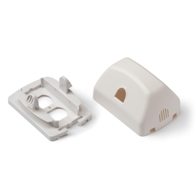 Safety 1st Outlet Covers with Cord Shortener