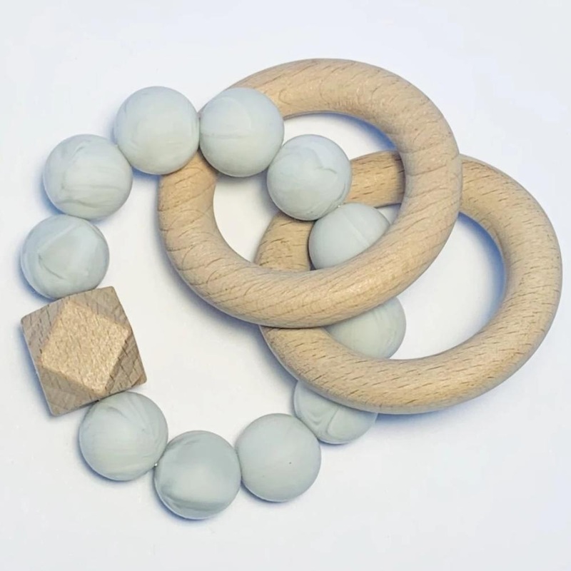 Sugar + Maple Silicone + Beechwood Teether 2-Ring – Grey