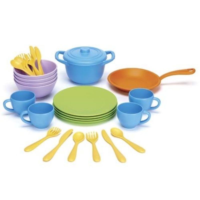 Green Toys Cookware & Dining Set