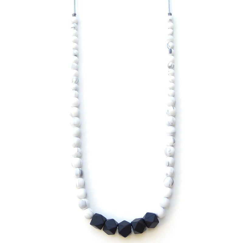 Loulou Lollipop Carrera Marble Silicone Teething Necklace – Black