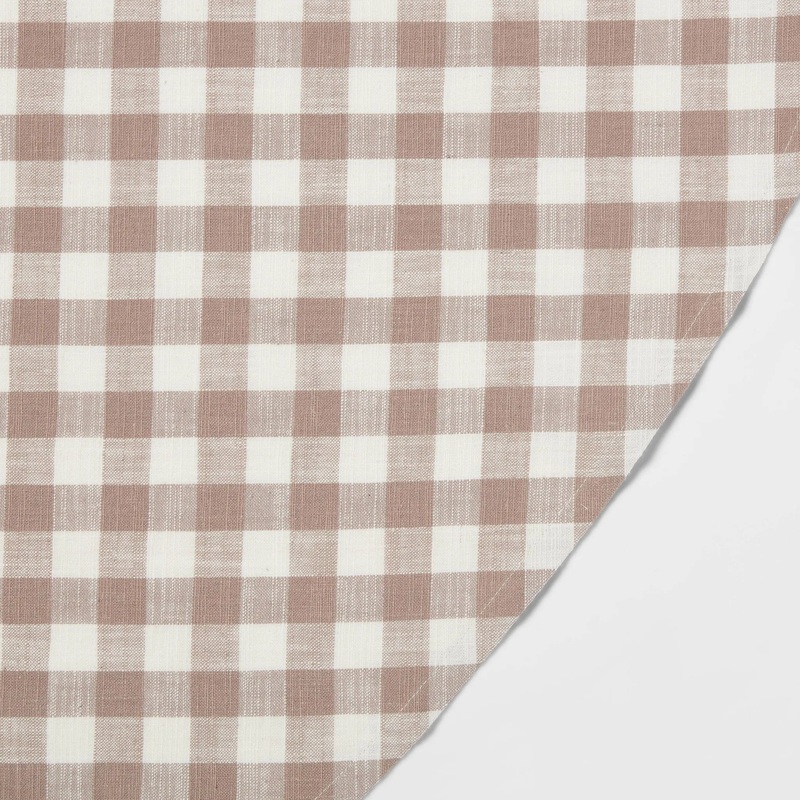 70″ Cotton Gingham Round Tablecloth – Taupe