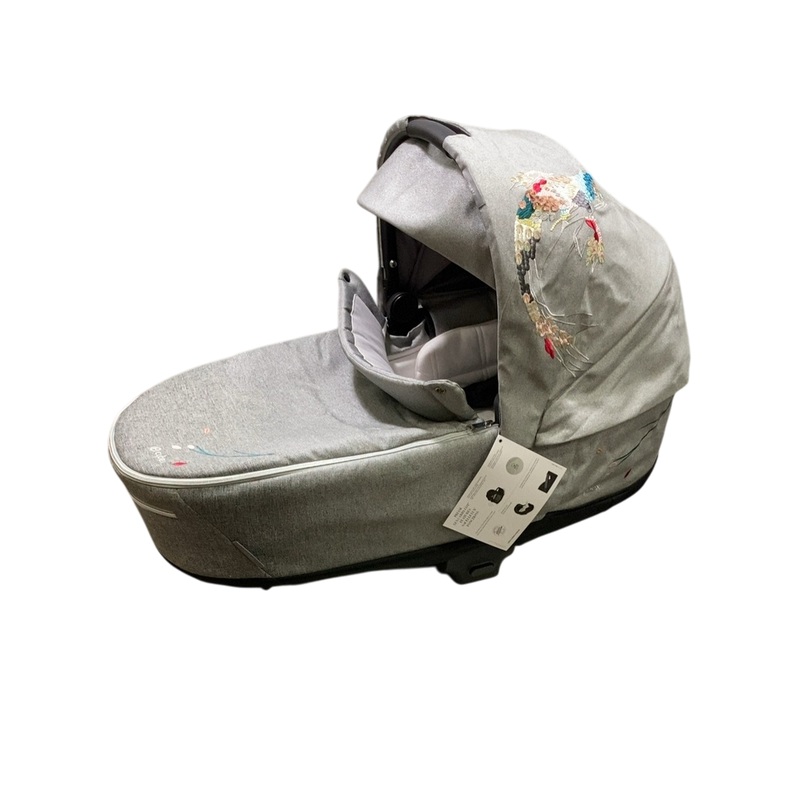 Cybex PRIAM Lux Carry Cot, Koi Mid Grey