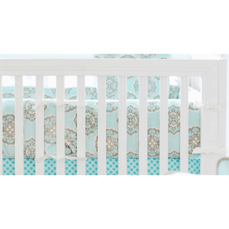New Arrivals Ocean Avenue Crib Bumper