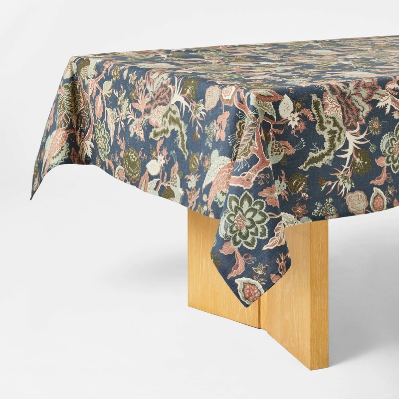 104″x60″ Floral Tablecloth