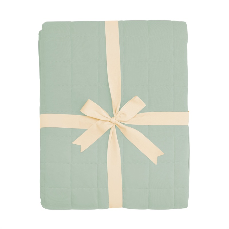 Adult Quilted Blanket in Thyme 2.5