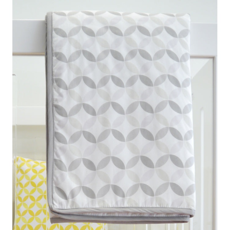 Spot On Square Tops Organic Quilt – Grey