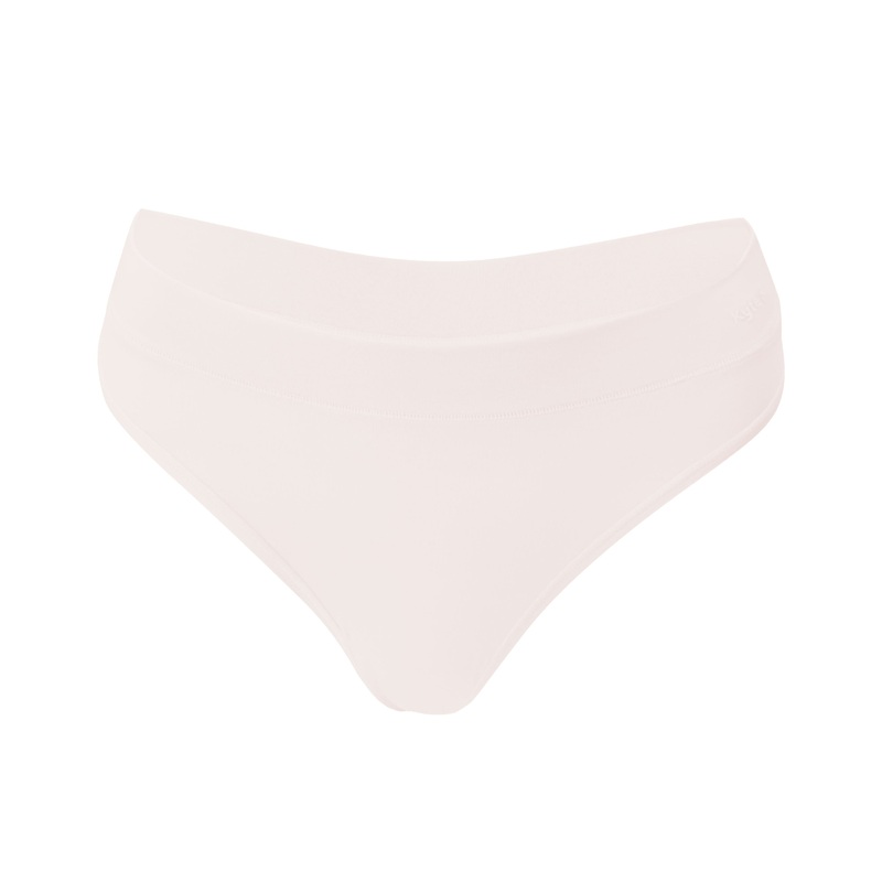 Women’s Thong in Blonde