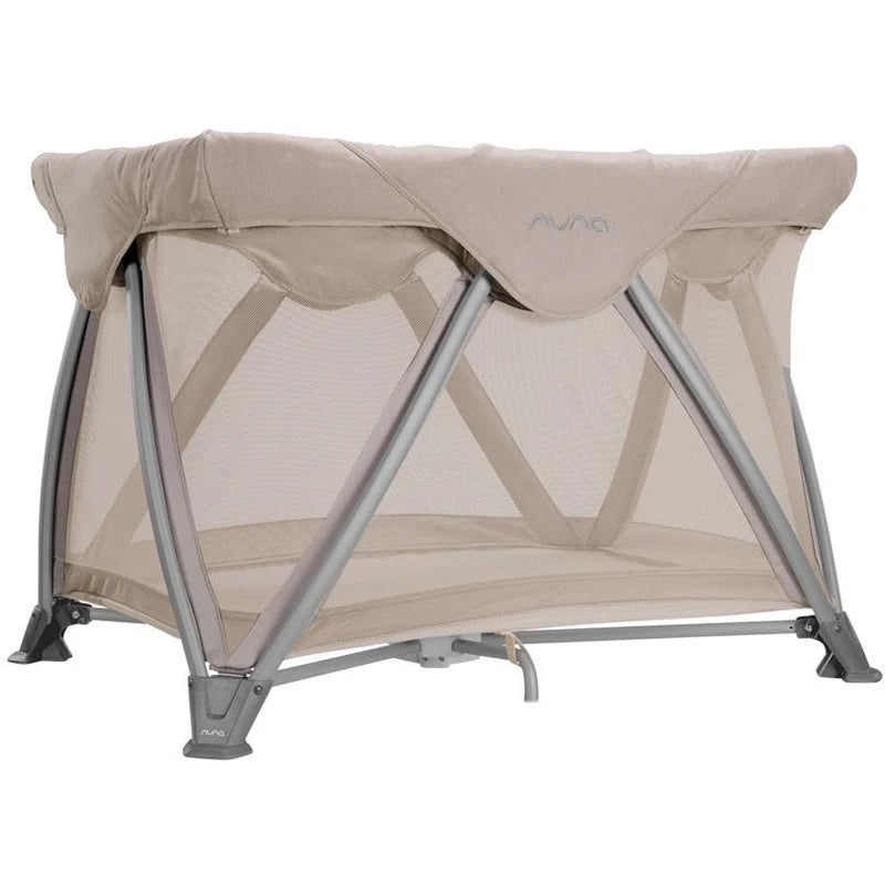 Nuna Sena Aire Playard with Organic Cotton Sheet – Champagne