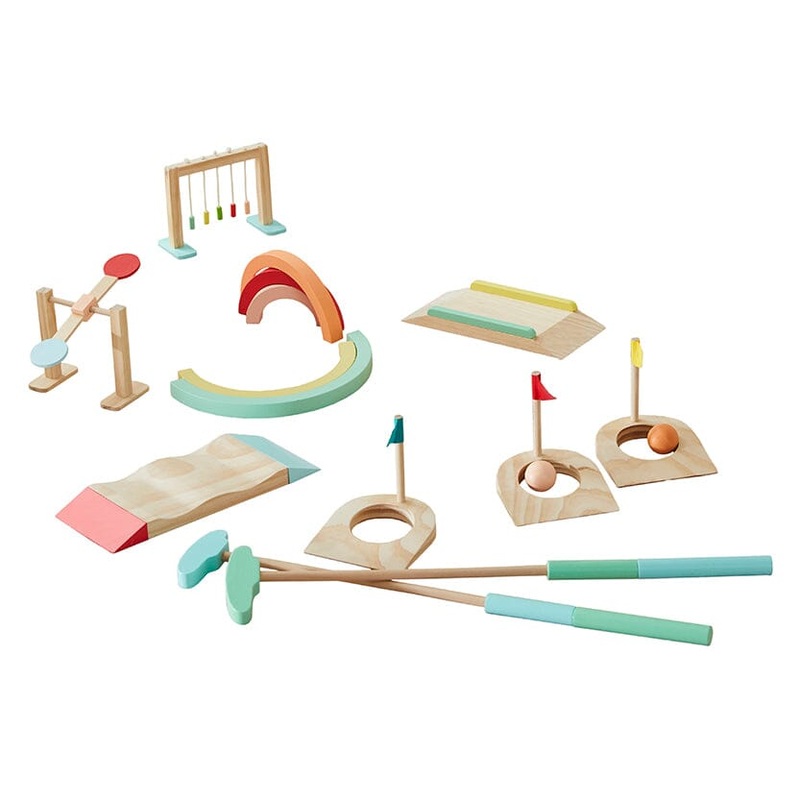 Wonder & Wise Mini Golf Game
