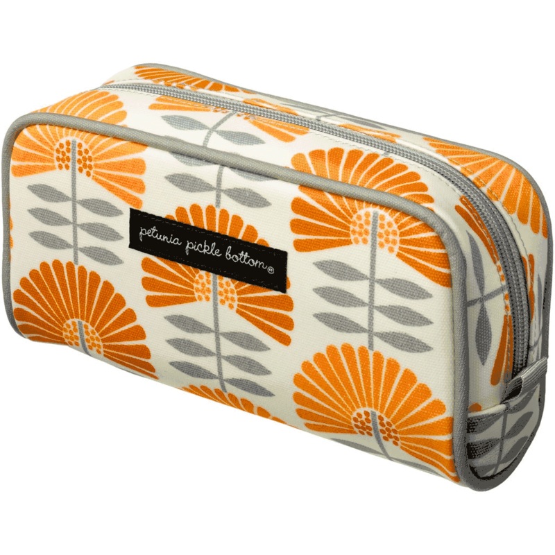 Petunia Pickle Bottom Powder Room Case in Daydreaming in Dax