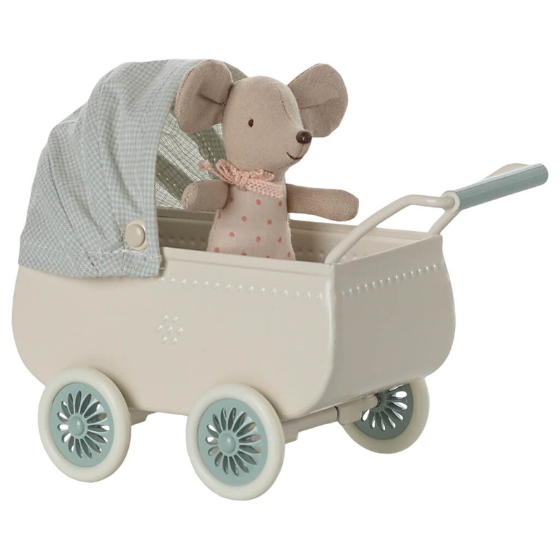 Pram with Baby Mouse